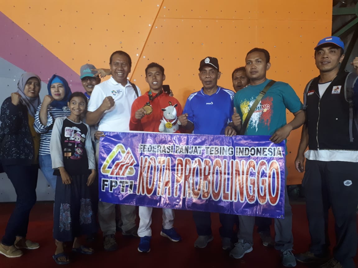 Raih Emas Asian Games, Rindi Sufriyanto Menangis